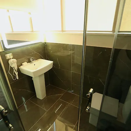 Vllaznia Hotel